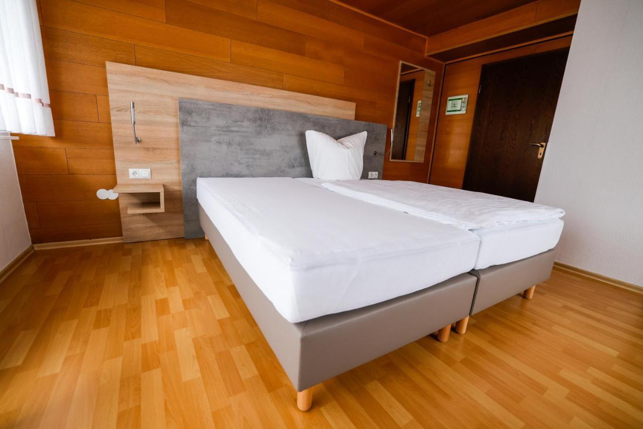 Landgasthaus Hubertusklause Inn Bad Marienberg